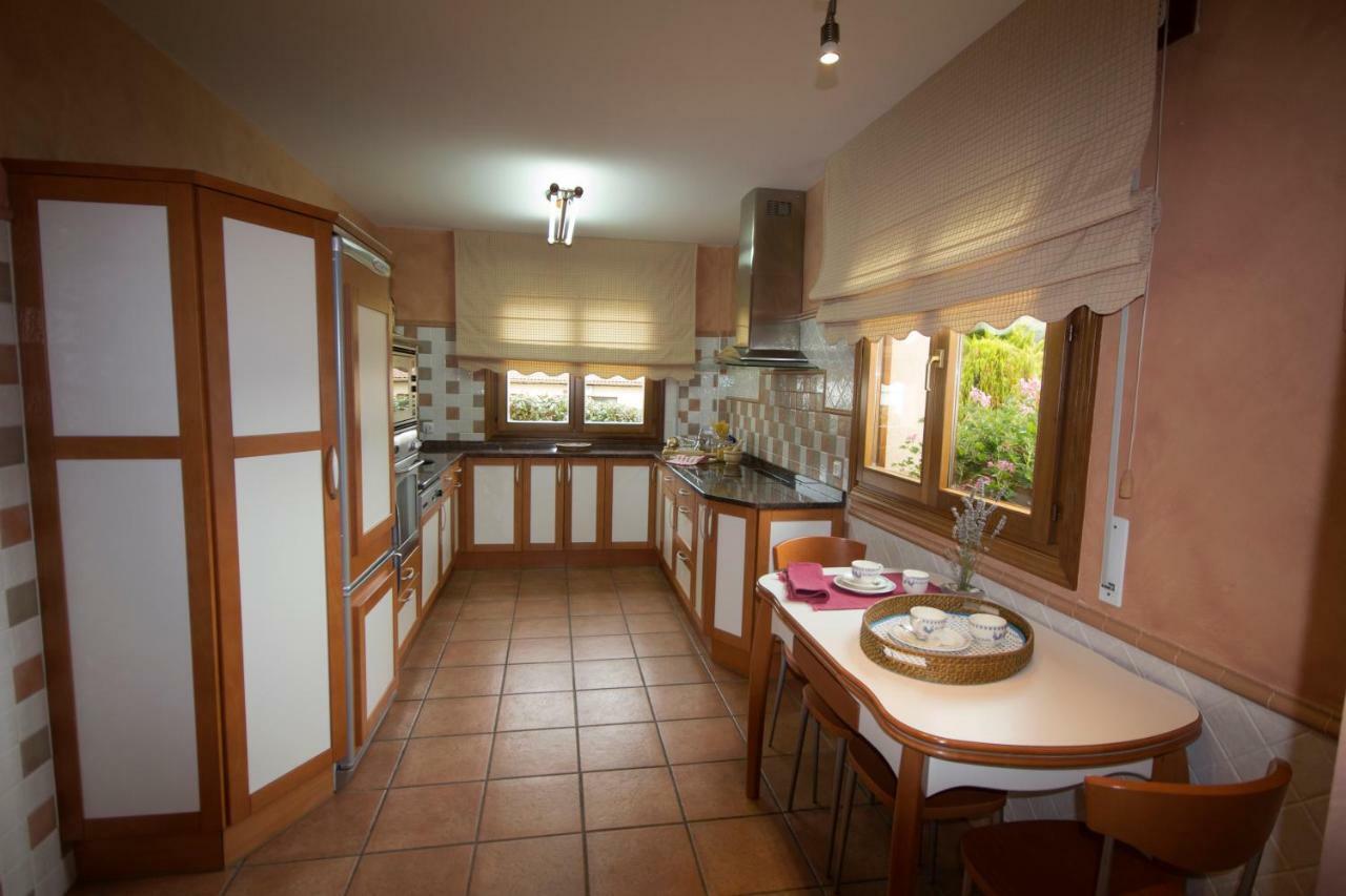 El Chalet Del Golf Уртури Экстерьер фото